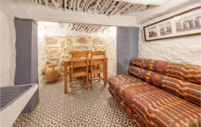 Gorgeous Home In El Gastor With Kitchenette, El Gastor